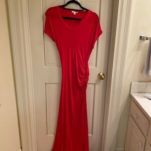 LNA short sleeved v neck maxi ruched size small